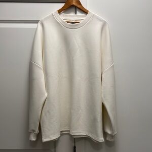 Zara Cozy White Sweatshirt